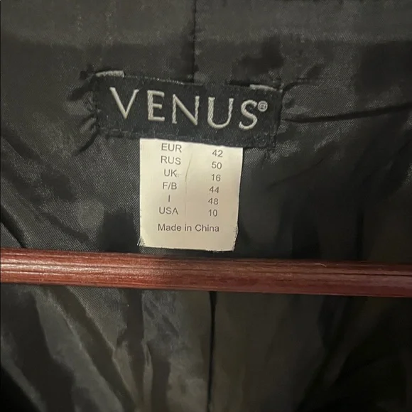 VENUS Black Mini Dress with Belt - Picture 4 of 6